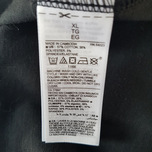 Old Navy Black Stretch Dress NWOT - Picture 2 of 2